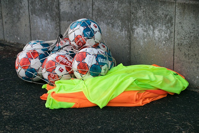 肤色或身份 肤色或身份