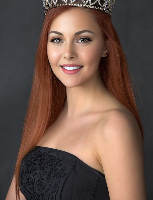 他都展现出 他都展现出